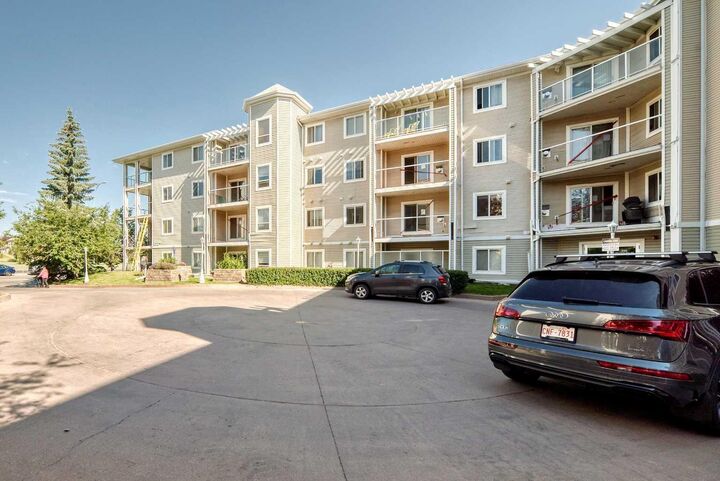 Property Photo:  260 Shawville Way SE 209  AB T2Y 3Z7 