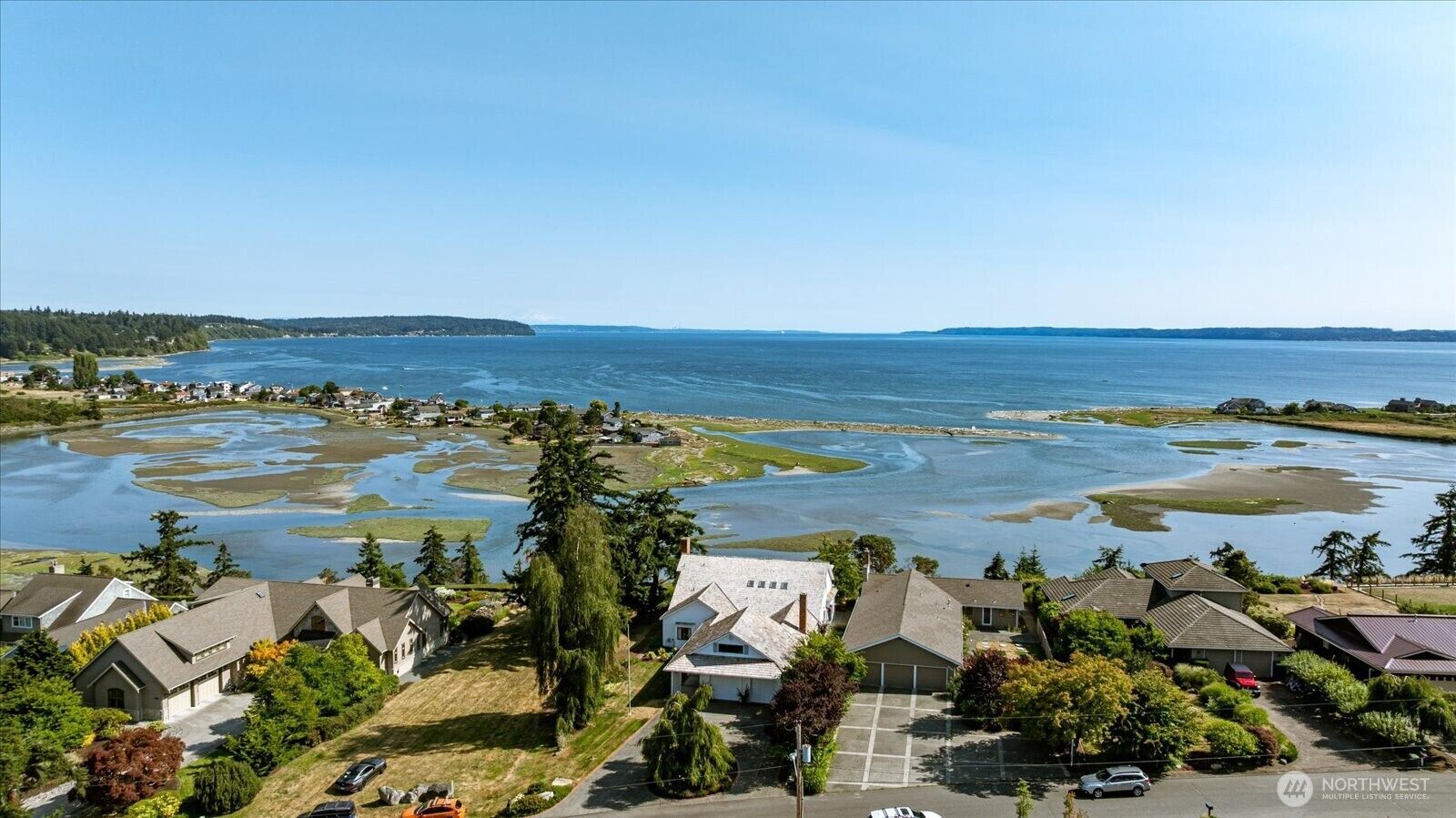 Property Photo:  2374  Soundview Drive  WA 98260 