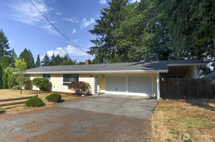 Property Photo:  2208  Angela Street SE  WA 98503 