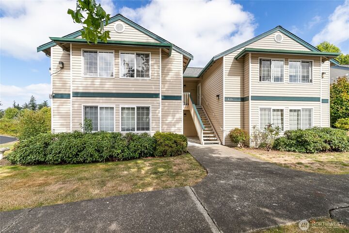 Property Photo:  631 W Horton Way 219  WA 98226 