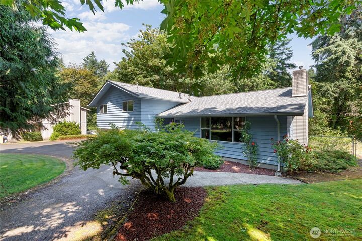 Property Photo:  9111  116th Street E  WA 98373 