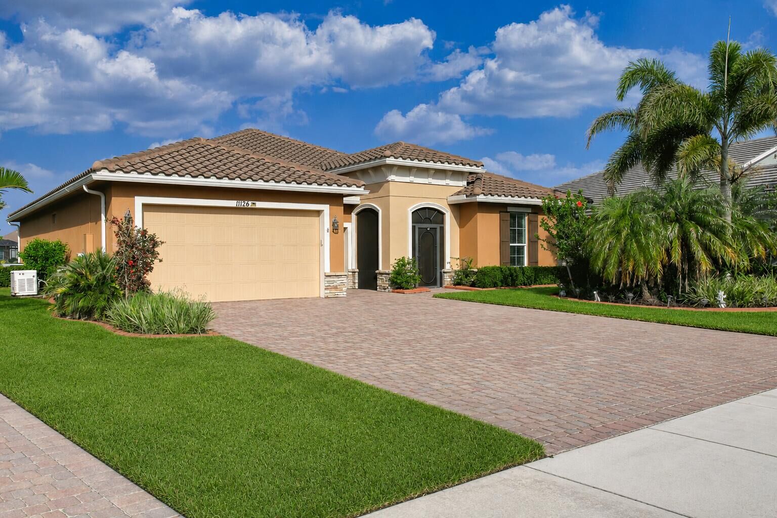 Property Photo: 11126 SW Vitalia Court FL 34987