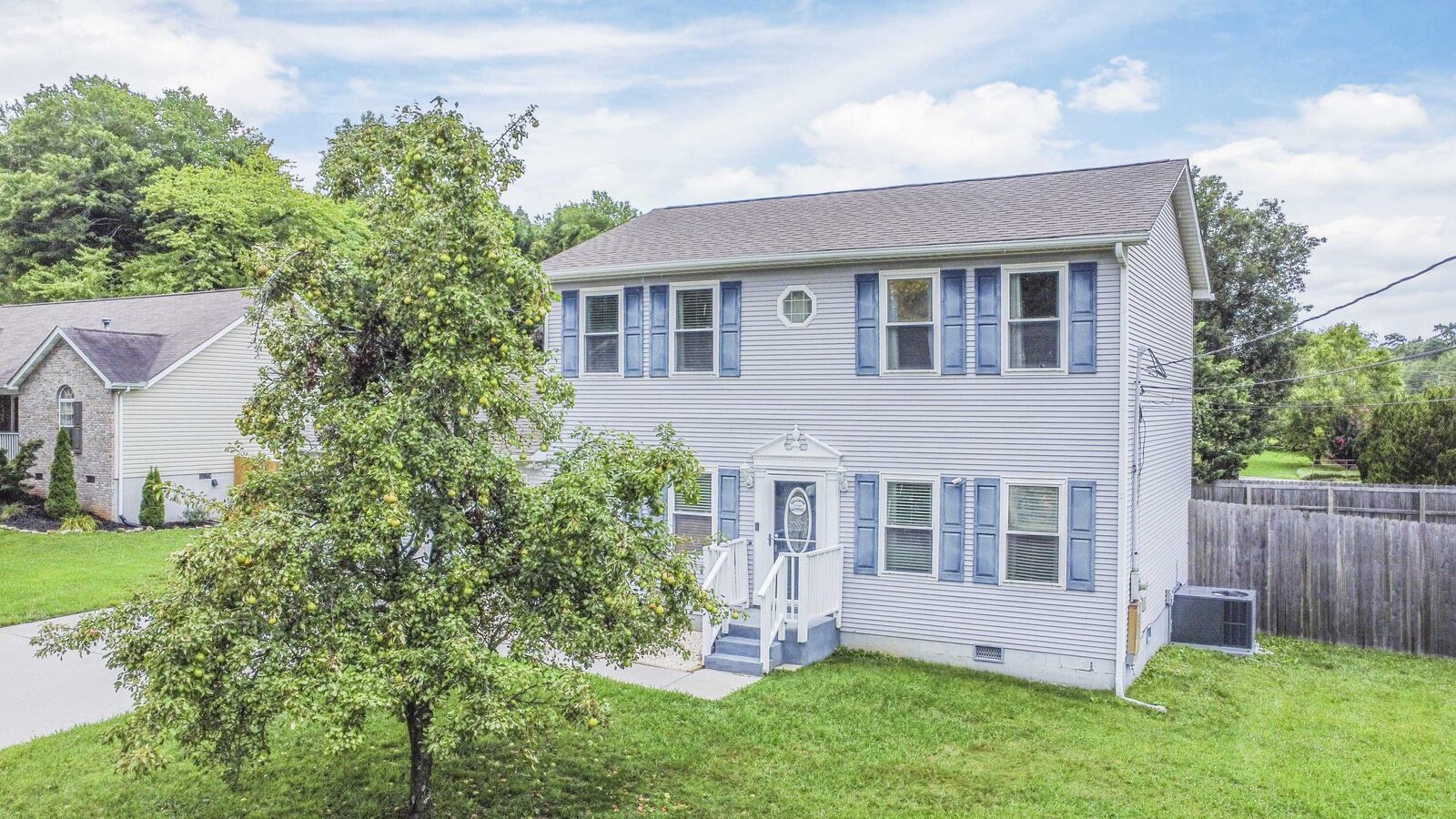 Property Photo:  1221 Durham Road  TN 37931 