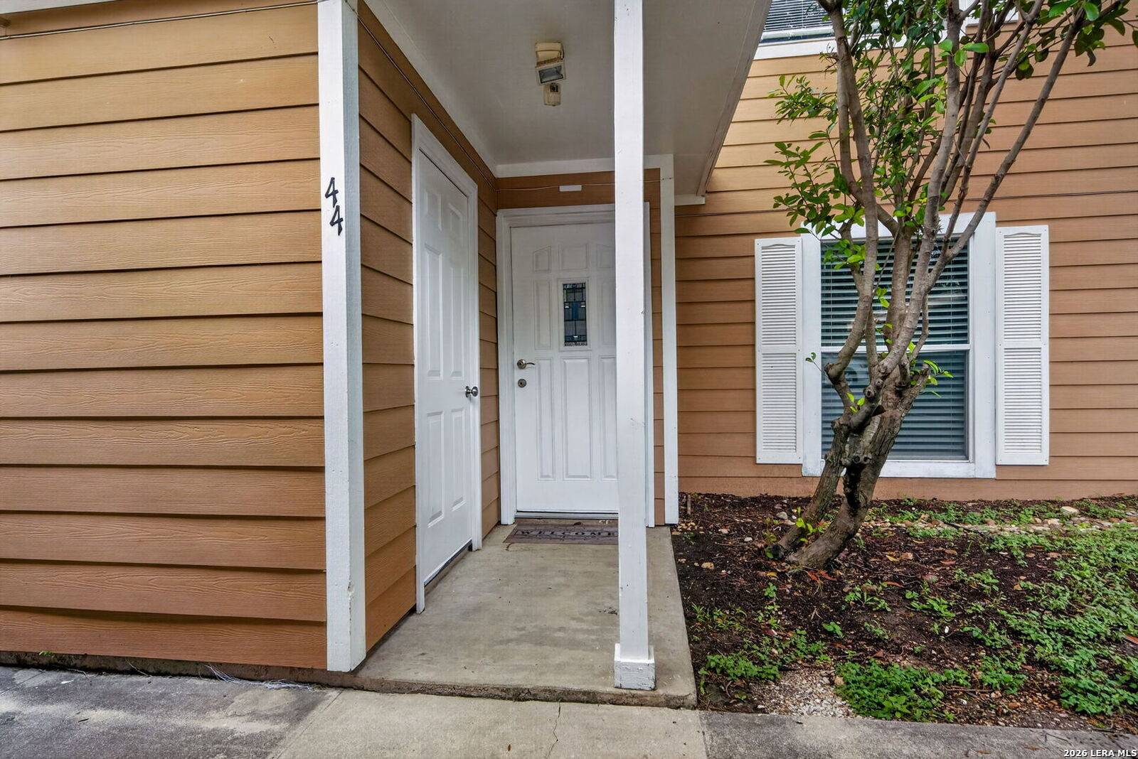 Property Photo: 7322 Oak Manor Dr 44 TX 78229