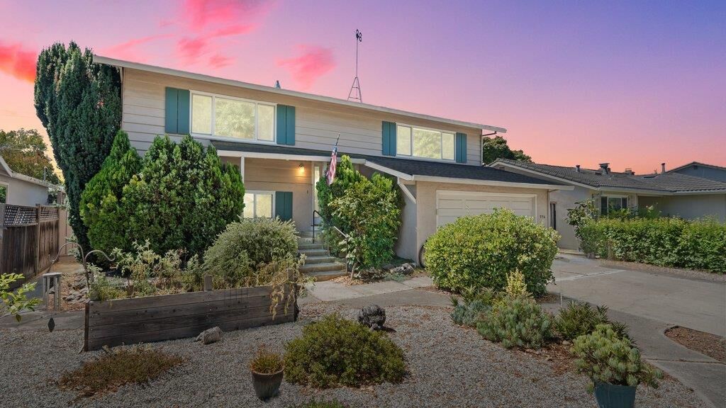 Property Photo:  774 Regent Park Drive  CA 95123 