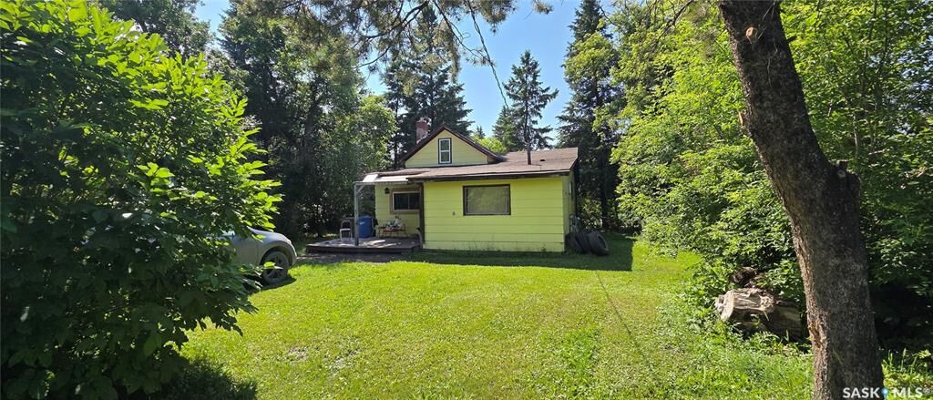 Property Photo: 120 1st Street SK S0E 1P0