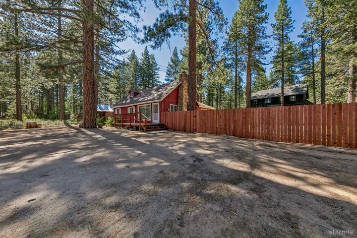 Property Photo:  955 Tulare Avenue  CA 96150 