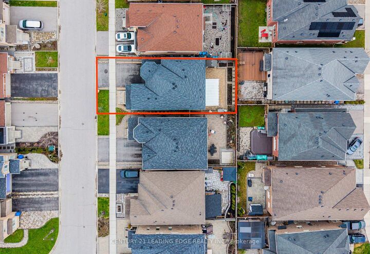 Property Photo: 62 Creekland Avenue ON L4A 1X4