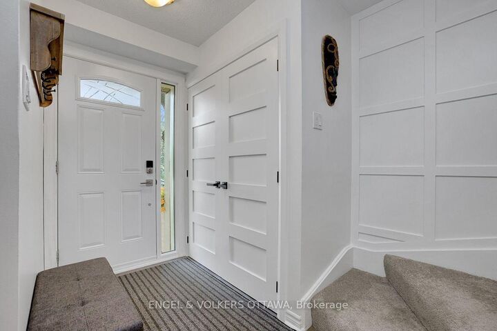 Property Photo:  66 Peary Way  ON K2L 1Z8 