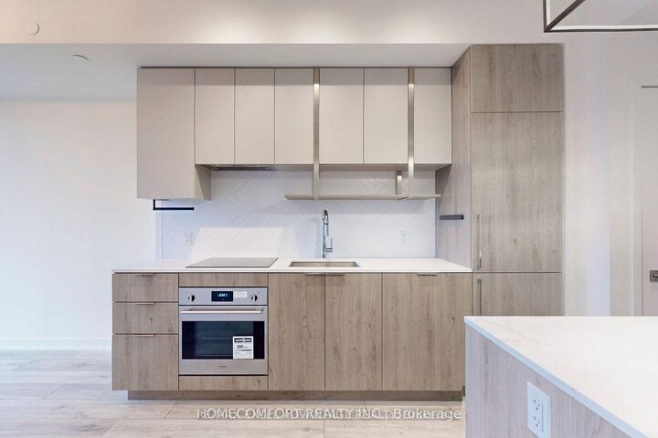 15 Holmes Avenue 2205 — photo 1