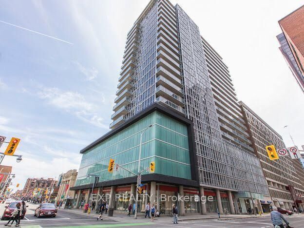 Property Photo: 324 Laurier Avenue W 1401 ON K1P 0A4