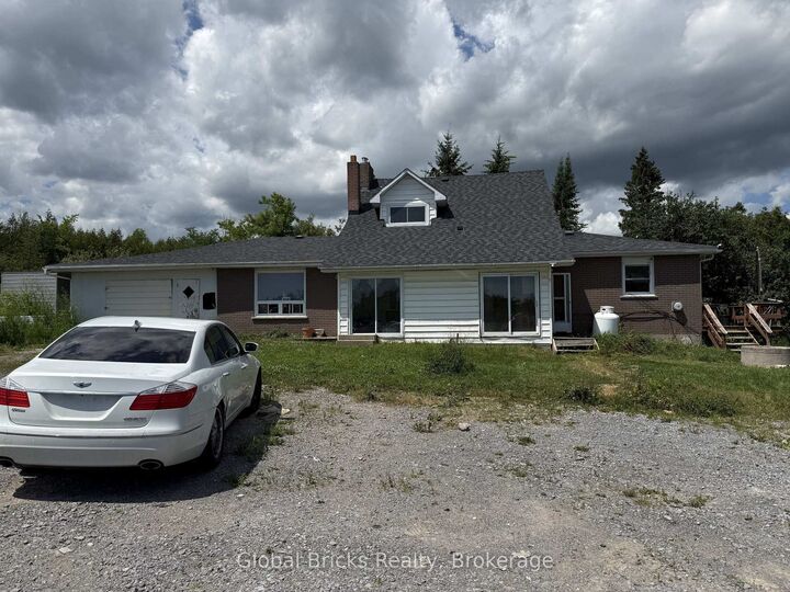 2420 Providence Line — photo 1