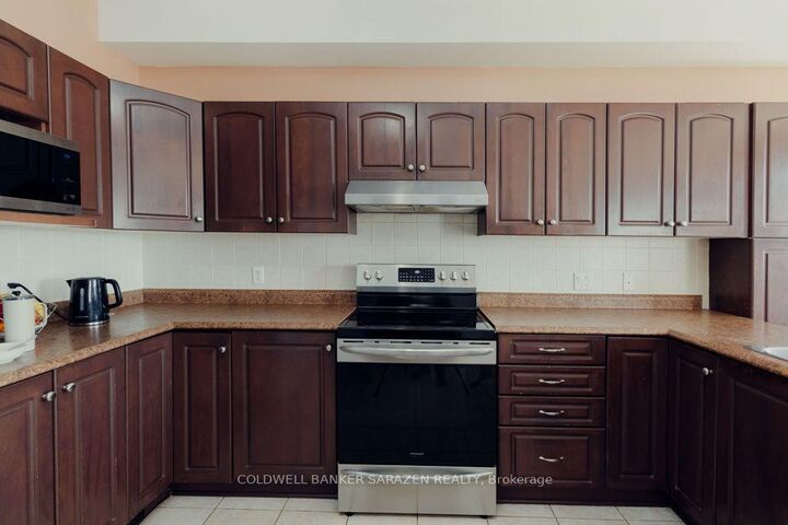 Property Photo: 274 Trail Side Circle ON K4A 5B1