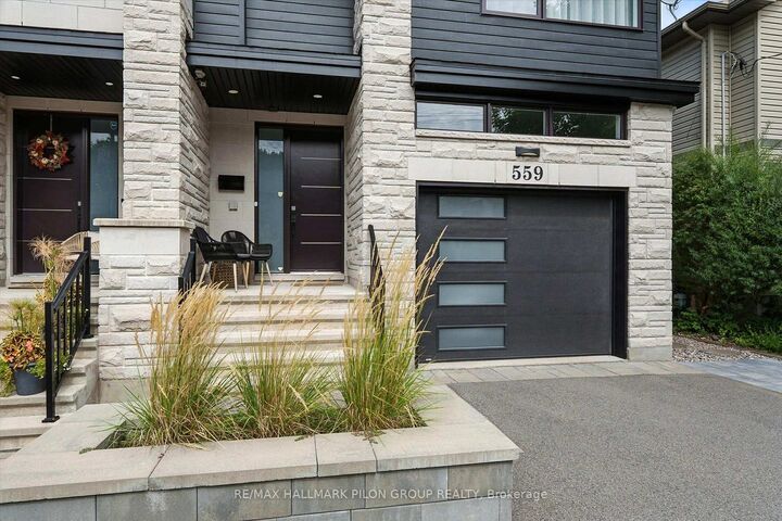 Property Photo: 559 Mutual Street ON K1K 1C5