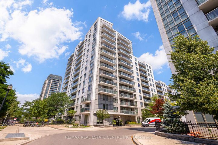 816 Lansdowne Avenue 1409 — photo 1