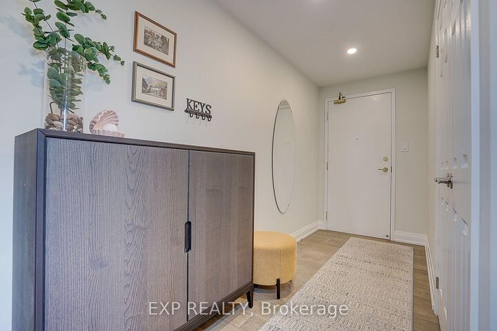 Property Photo: 900 Bogart Mill Trail 321 ON L3Y 8V5