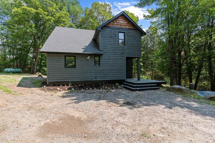 Property Photo: 501 Mountain Street ON K0M 1S0
