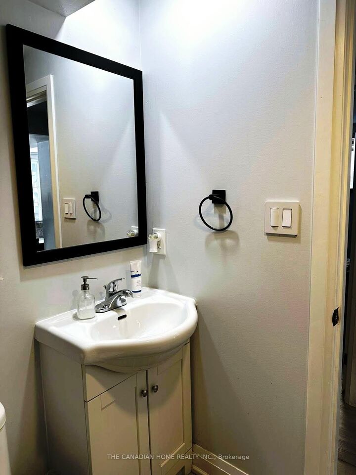 Property Photo: 41 Greybeaver Trail ON M1C 4N6