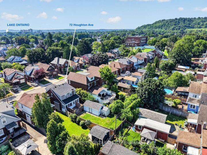 Property Photo: 72 Houghton Avenue S ON L8K 2M8