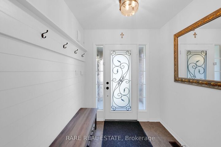 Property Photo:  43 Acorn Lane  ON L3Z 0H5 