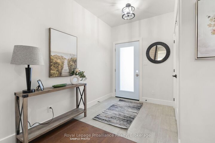 Property Photo:  32 Fraser Drive  ON K0K 1E0 
