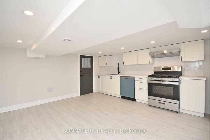 Property Photo: 47 Emerald Street N Basemen ON L8L 5K2