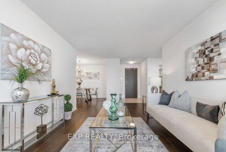 Property Photo:  7250 Yonge Street 1709  ON L4J 7X1 