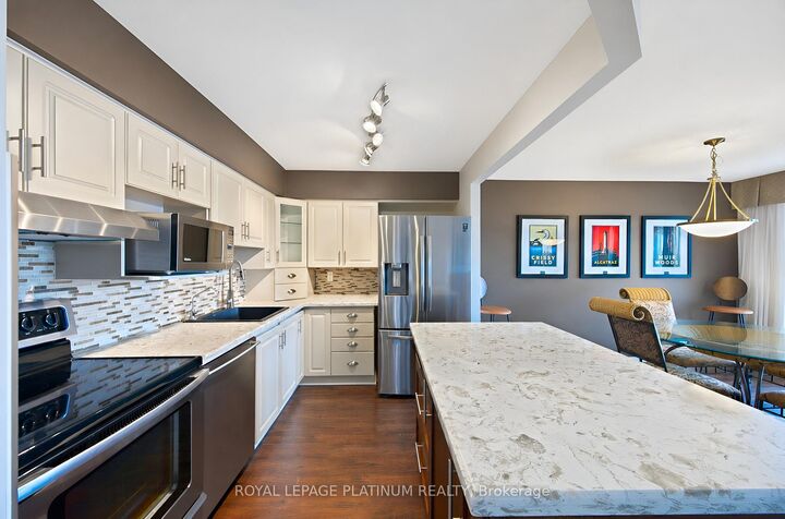 Property Photo: 688 Preston Parkway 401 ON N3H 5K6