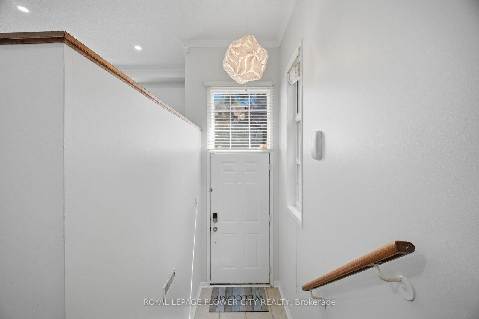 Property Photo:  8305 McLaughlin Road S 2  ON L6Y 5G3 