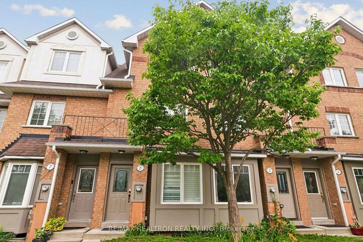 Property Photo: 25 Hedge End Road ON M1B 5Z4