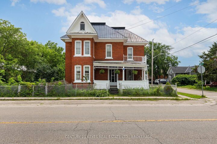 Property Photo: 24 King St West Street W ON K0E 1L0