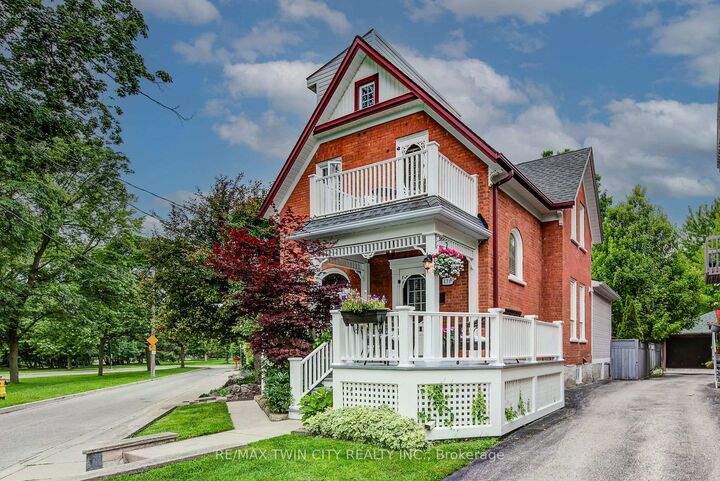 Property Photo: 138 Water Street S ON N2G 1Z5