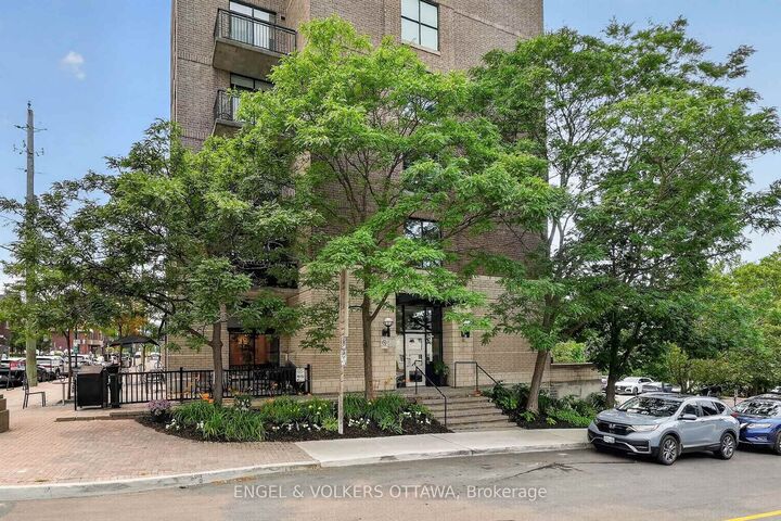 Property Photo: 150 Caroline Avenue 203 ON K1Y 4X8