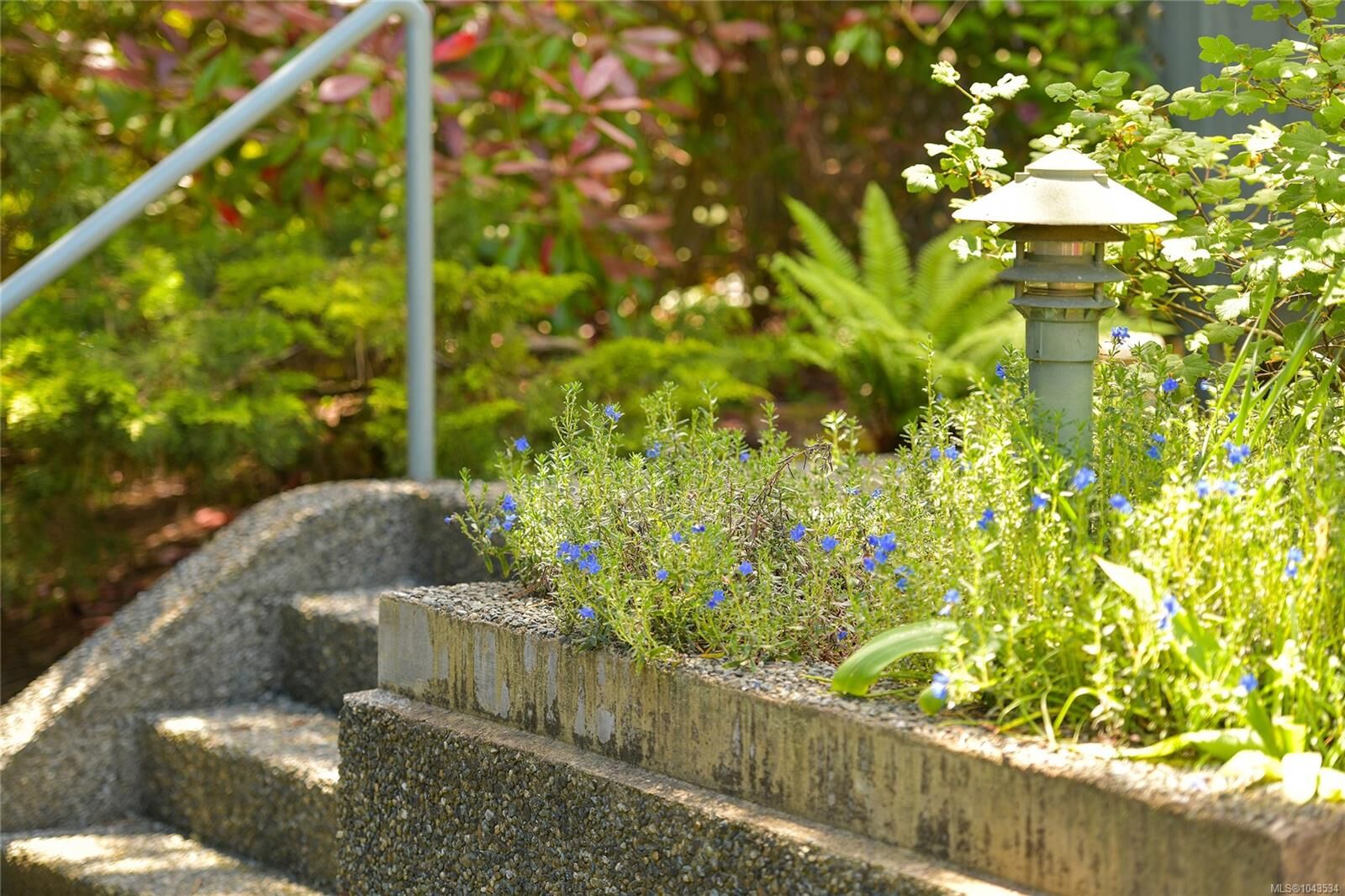 Property Photo:  3008 Quadra St #10  BC V8T 4G3 