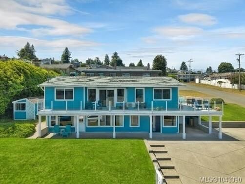 Property Photo: 85 Pinecrest Rd BC V9W 7A8