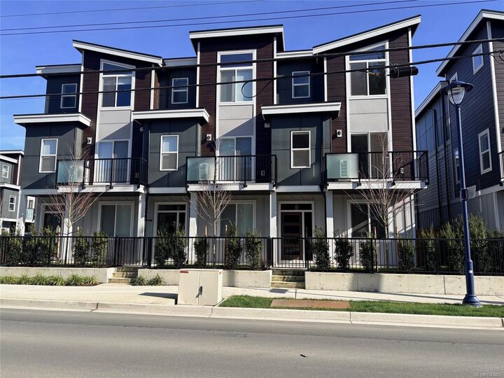 1210 Arcadiawood Crt — photo 1