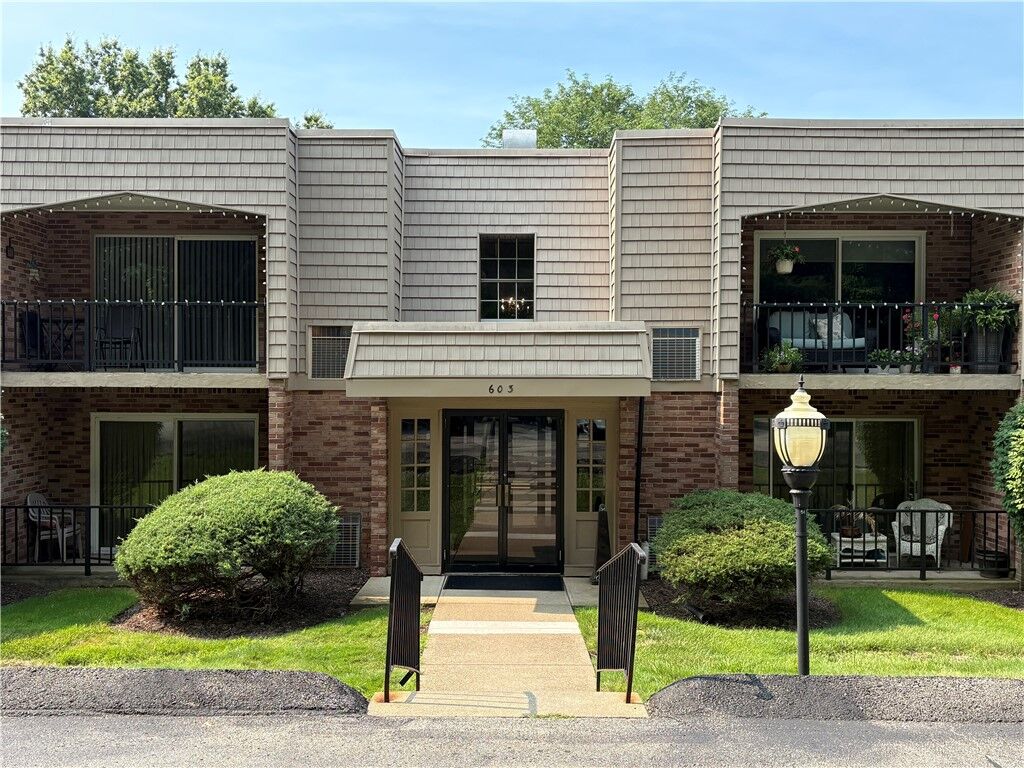 Property Photo:  603 Calais Dr 2108  PA 15237 
