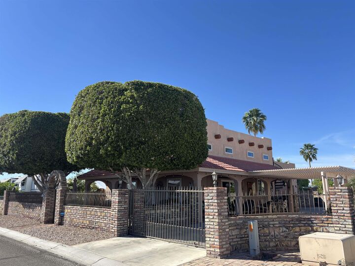 Property Photo: 13870 E 49 Ln AZ 85367