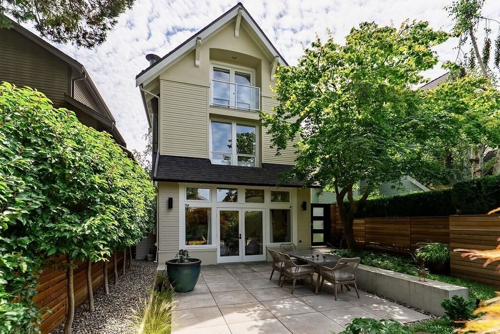 Property Photo: 3420 W 1st Avenue BC V6R 1G7
