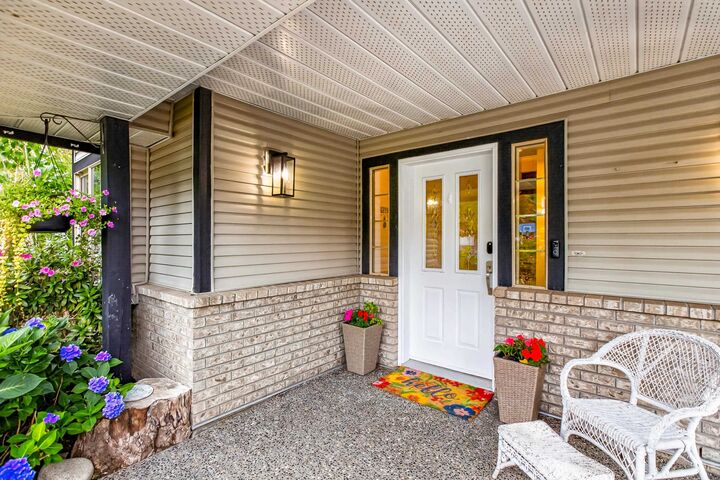 Property Photo: 23555 108 Avenue BC V2W 1B1
