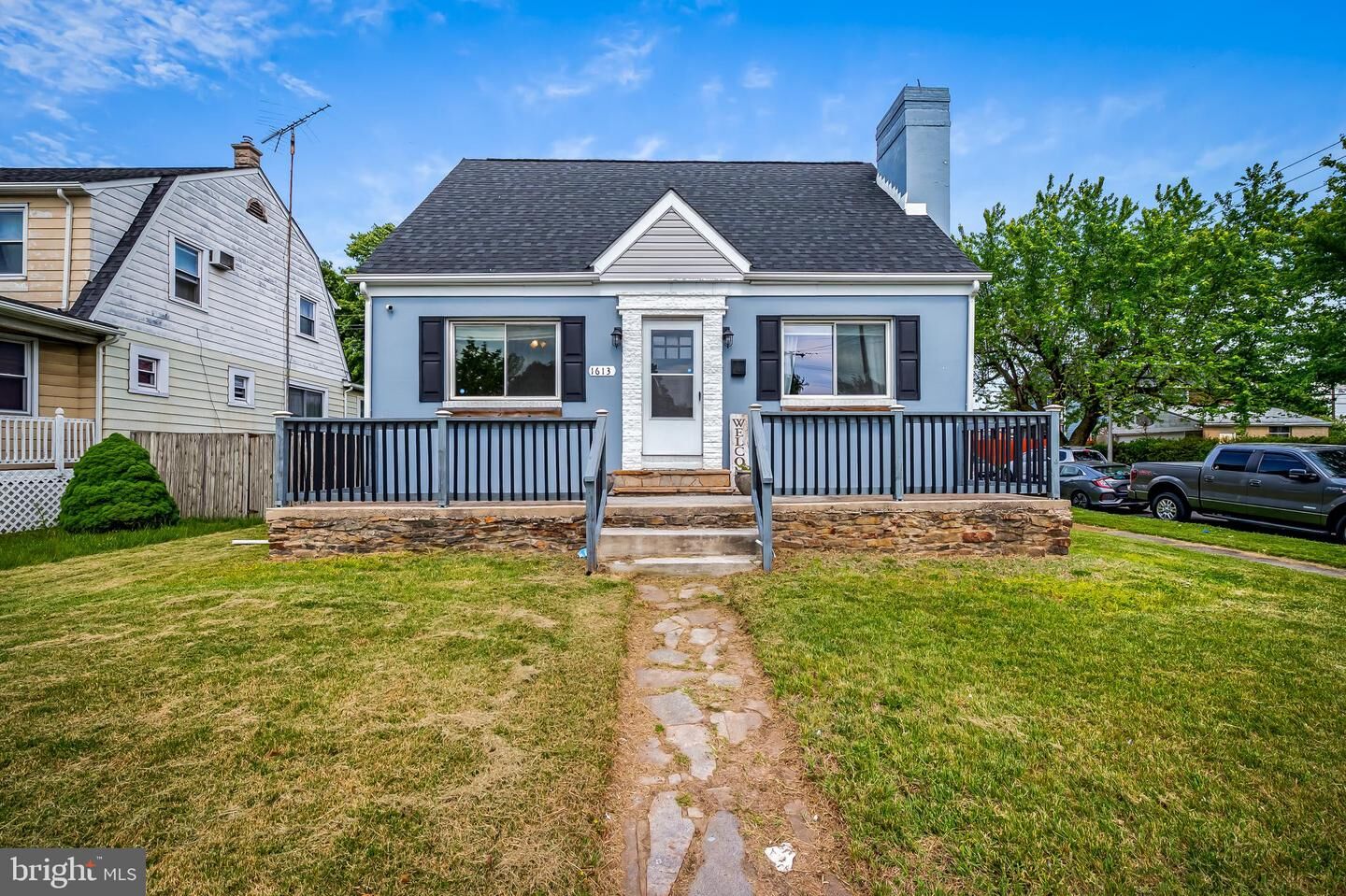 Property Photo:  1613 Dundalk Avenue  MD 21222 