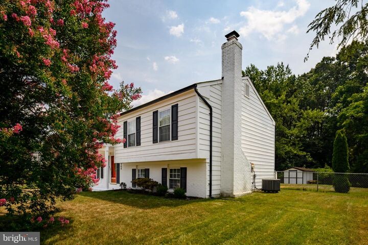 Property Photo:  14904 Nighthawk Lane  MD 20716 
