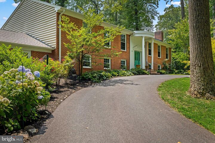 Property Photo: 4 Country Club Lane MD 21131