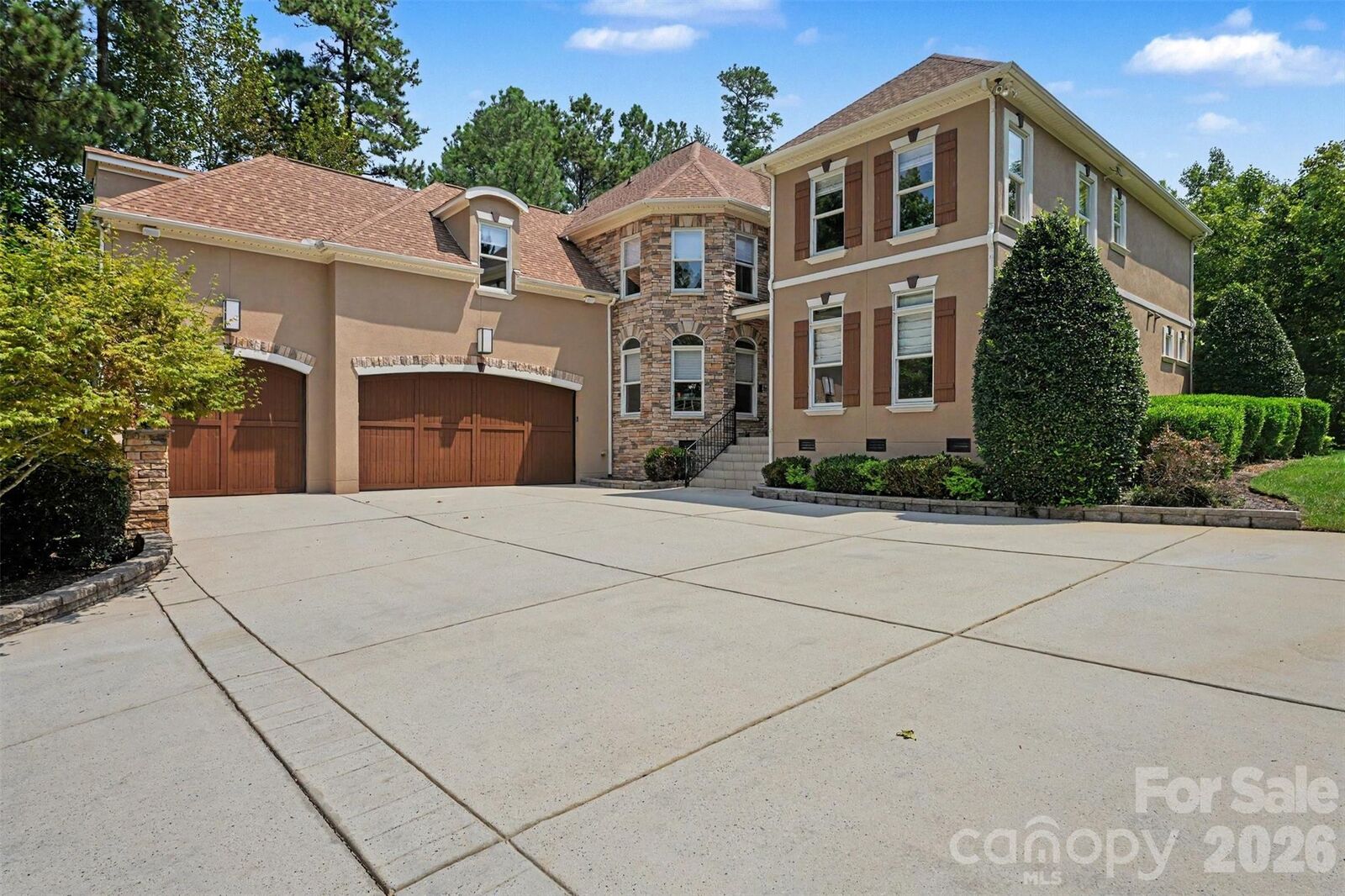 Property Photo:  288 Indian Trail  NC 28117 