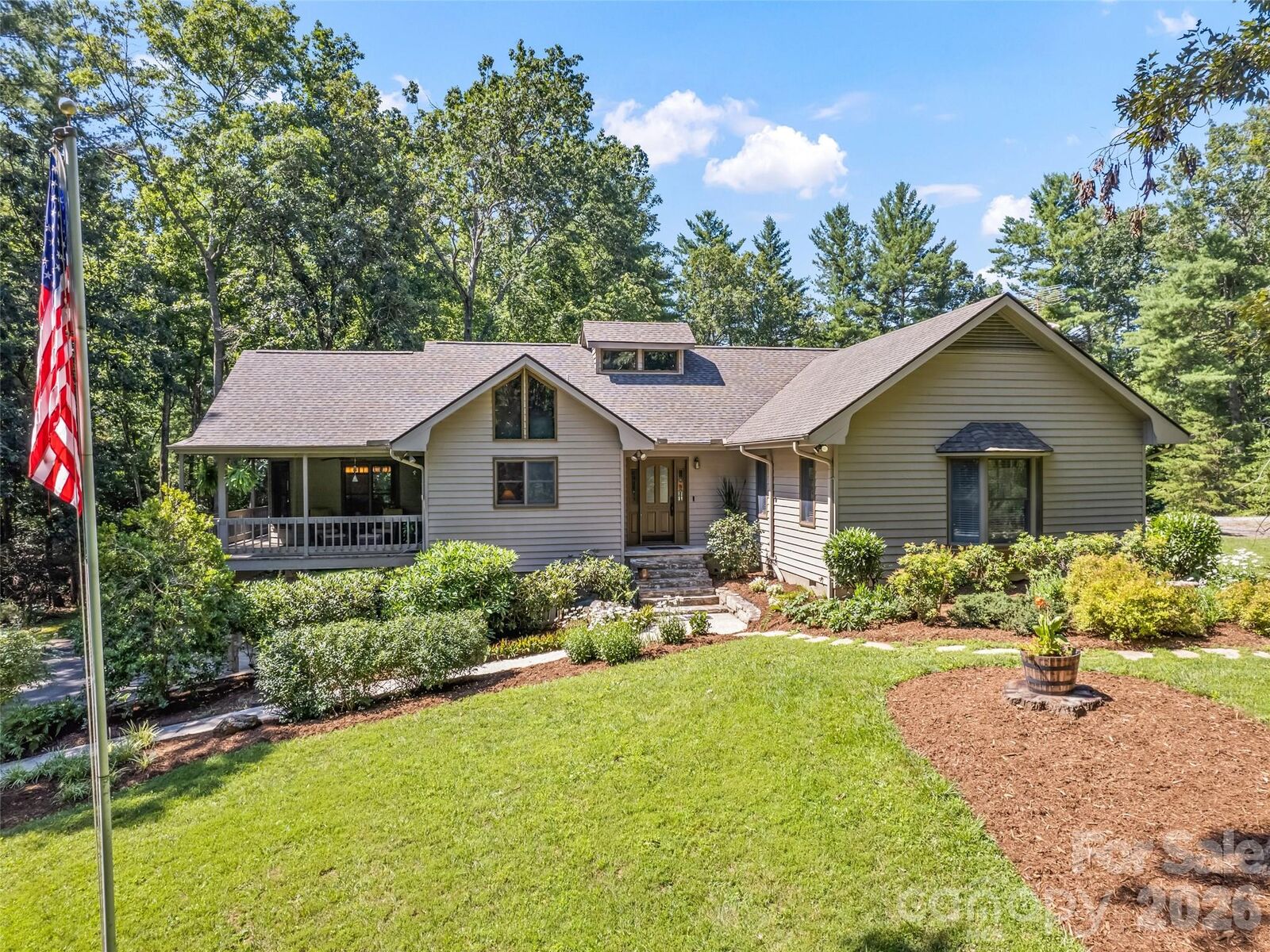Property Photo: 58 Sedgewood Court NC 28730