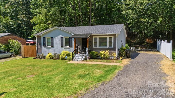 Property Photo: 131 Hickory Lane SC 29745