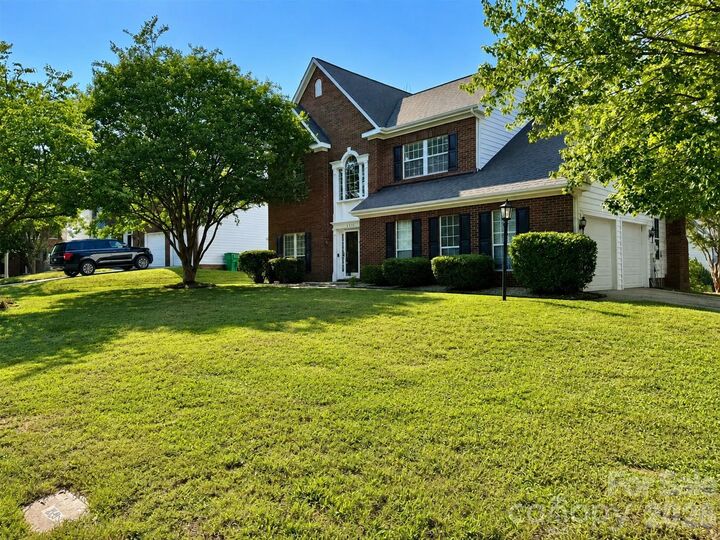 Property Photo:  6102 Tesh Court  NC 28269 
