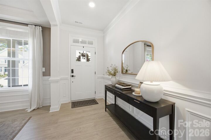 Property Photo: 5821 Casper Drive NC 28214