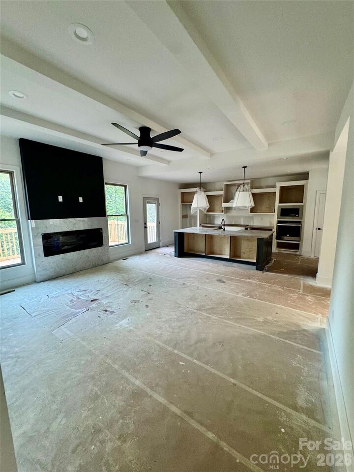 Property Photo:  2815 1st Street NW  NC 28601 