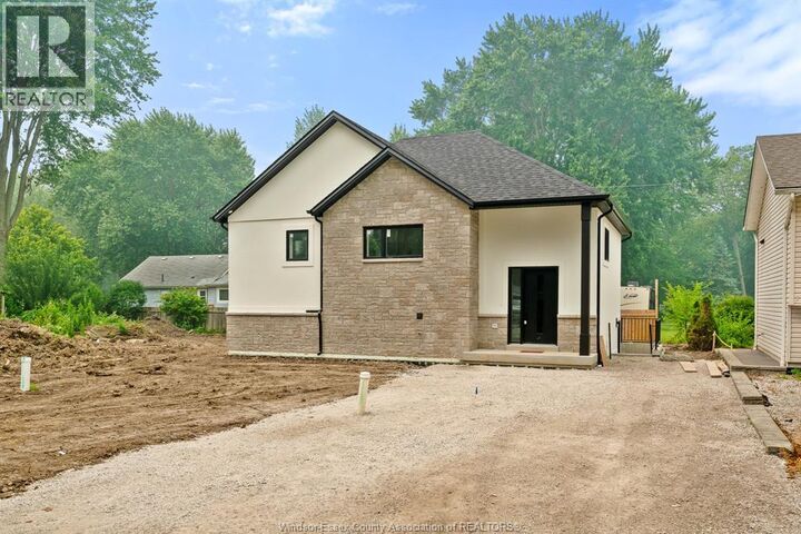 Property Photo: 121 Allison Avenue ON N0R 1G0